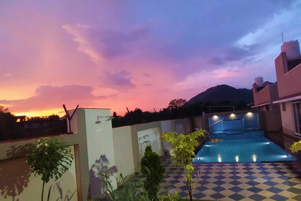 Nine Hill Villa - 2Bhk Private Villa With Pool Udaipur Exterior foto